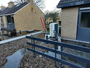 warmtepomp op dak bij slaapkamerraam